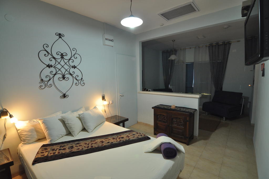 Nofesh Ne'Eman Villa Amirim Bilik gambar